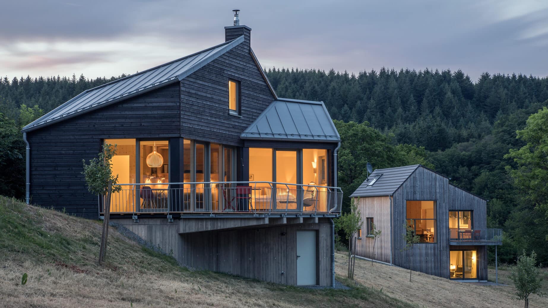 Hideaways, lookouts & open space: the Vulkaneifel houses