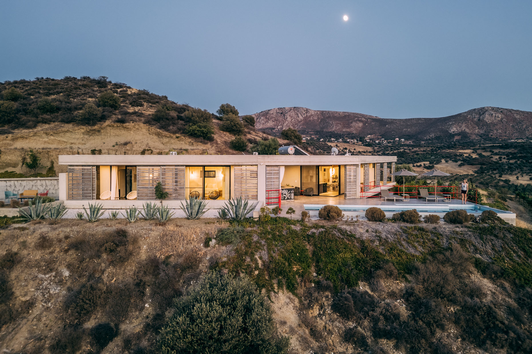 The Boomerang House