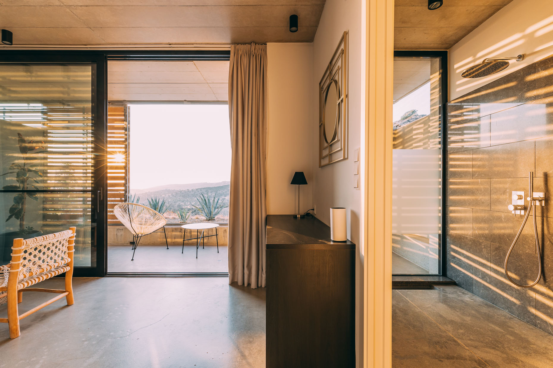 The Boomerang House