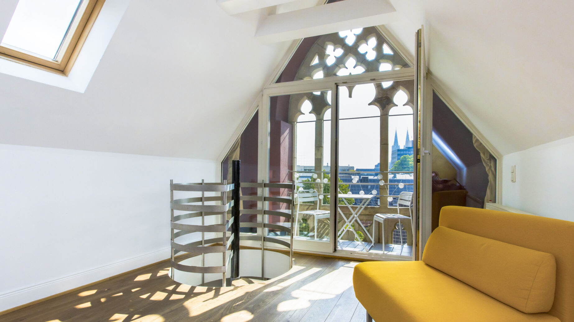 statthaus — statt Hotel