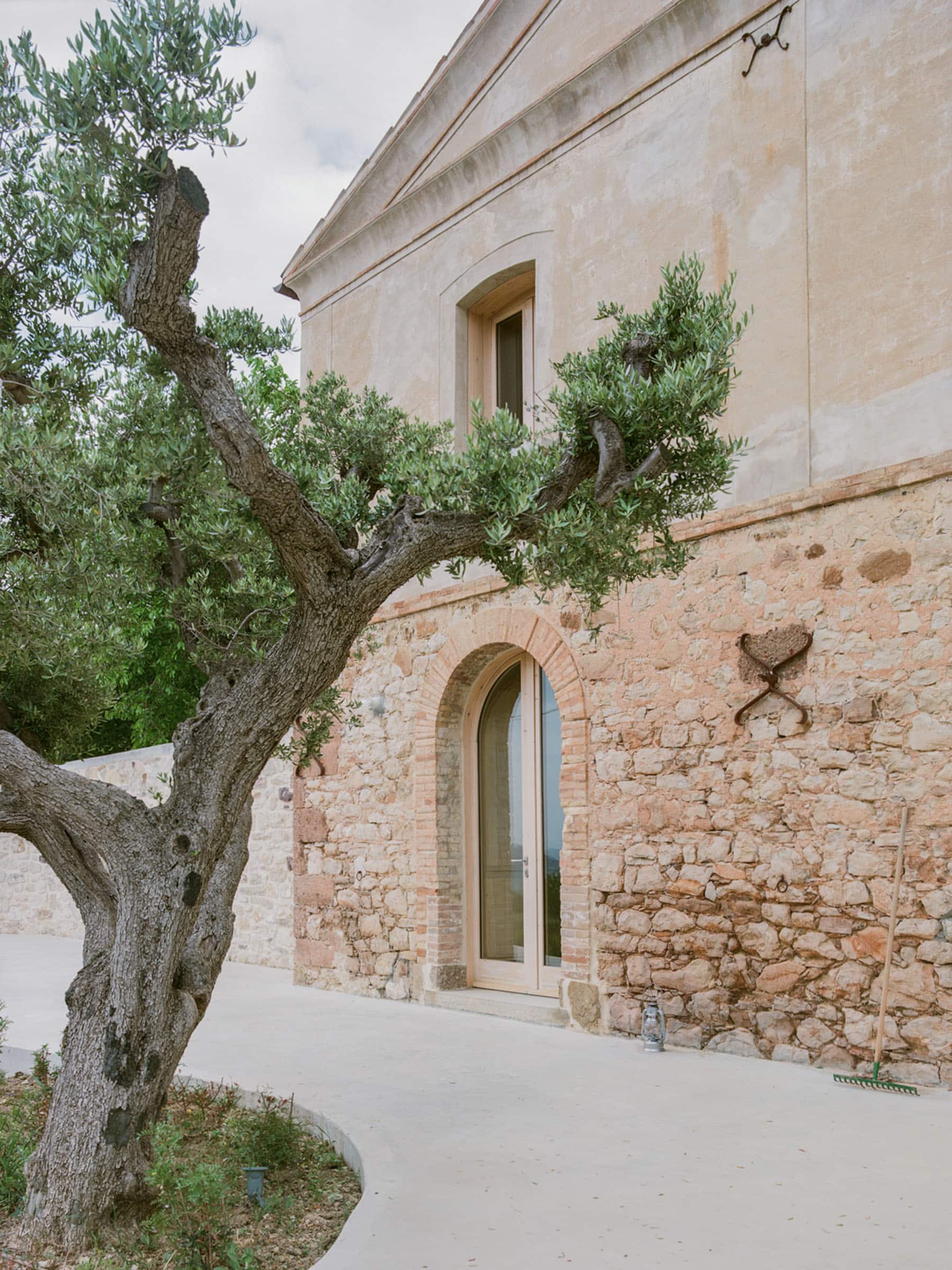 Aristo House