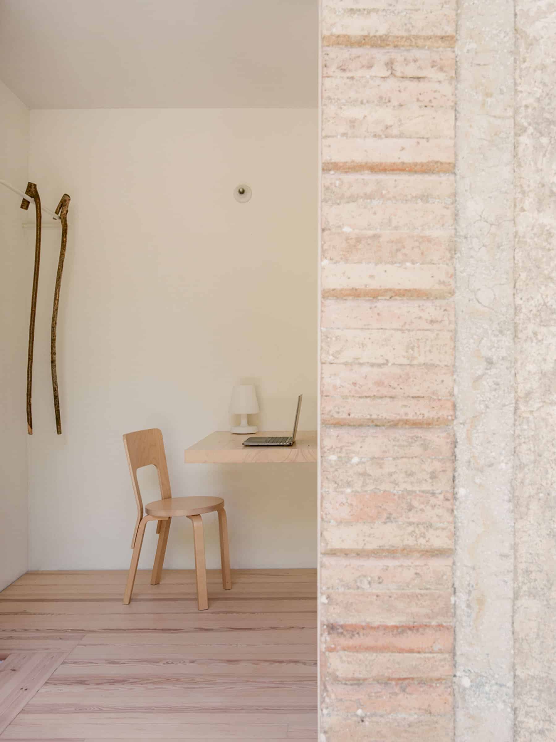 Aristo House
