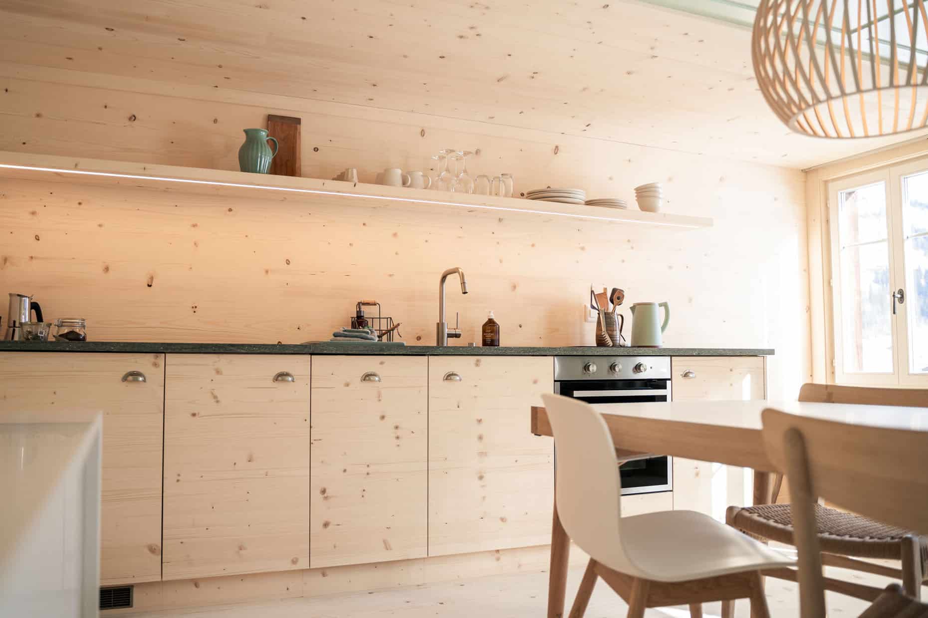 Lenk Lodge
