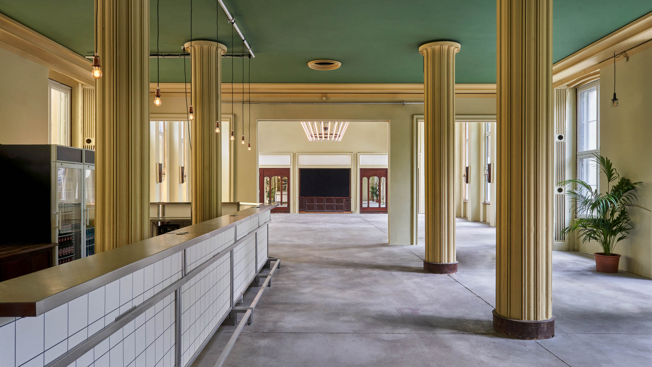Zenner Building SPACE: Zenner Berlin in Alt-Treptow in Berlin | holidayarchitecture